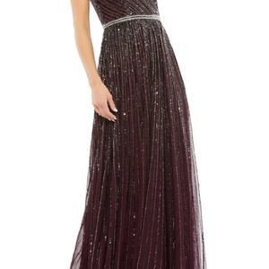 Beautiful gown with tags. Purchased on Poshmark but did not wear.